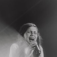 CORALVOZEMFOCO-24-07-FM-106
